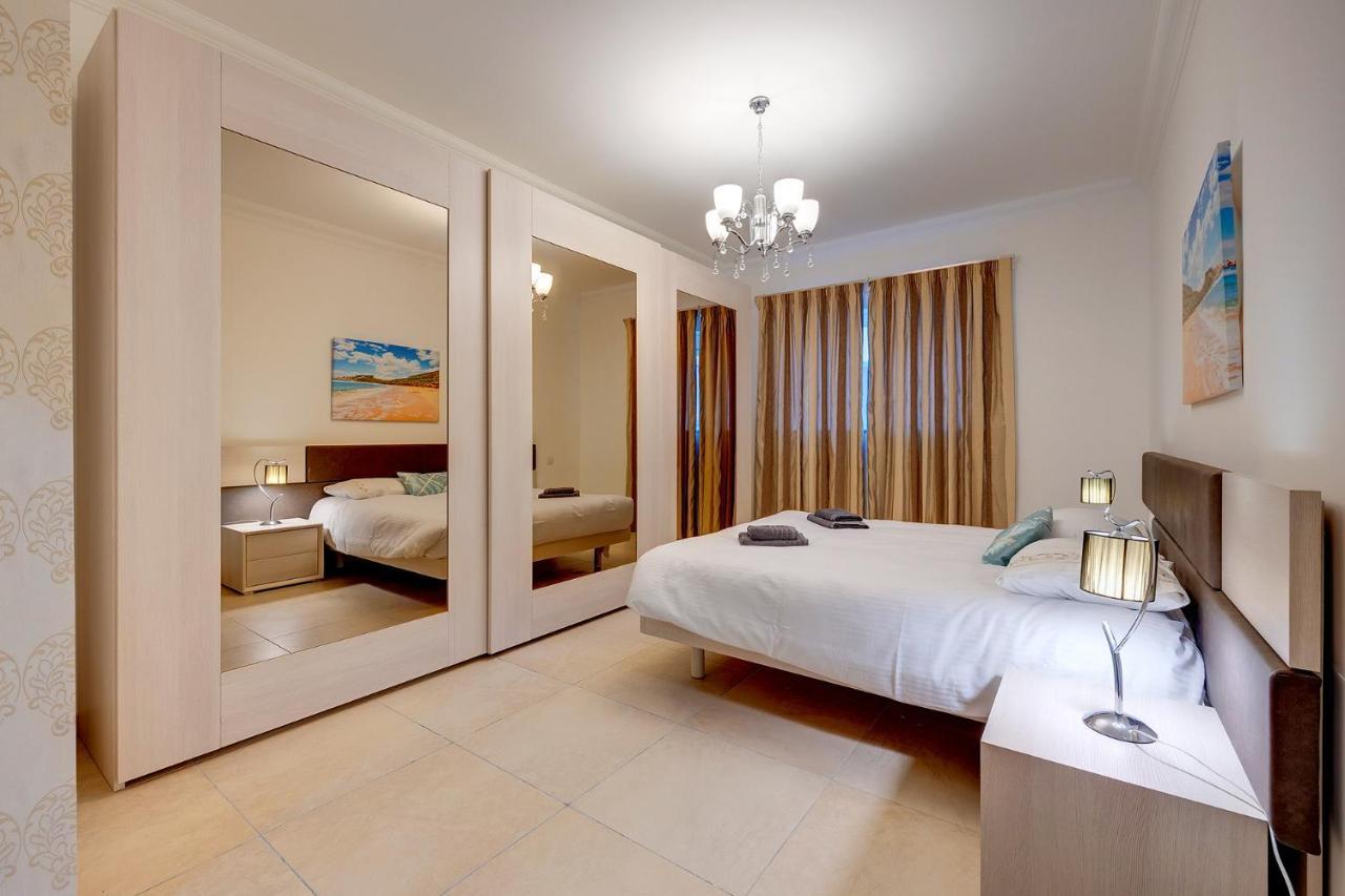 Seafront Lux Apart Inc Pool, Upmarket Area Sliema Exteriör bild