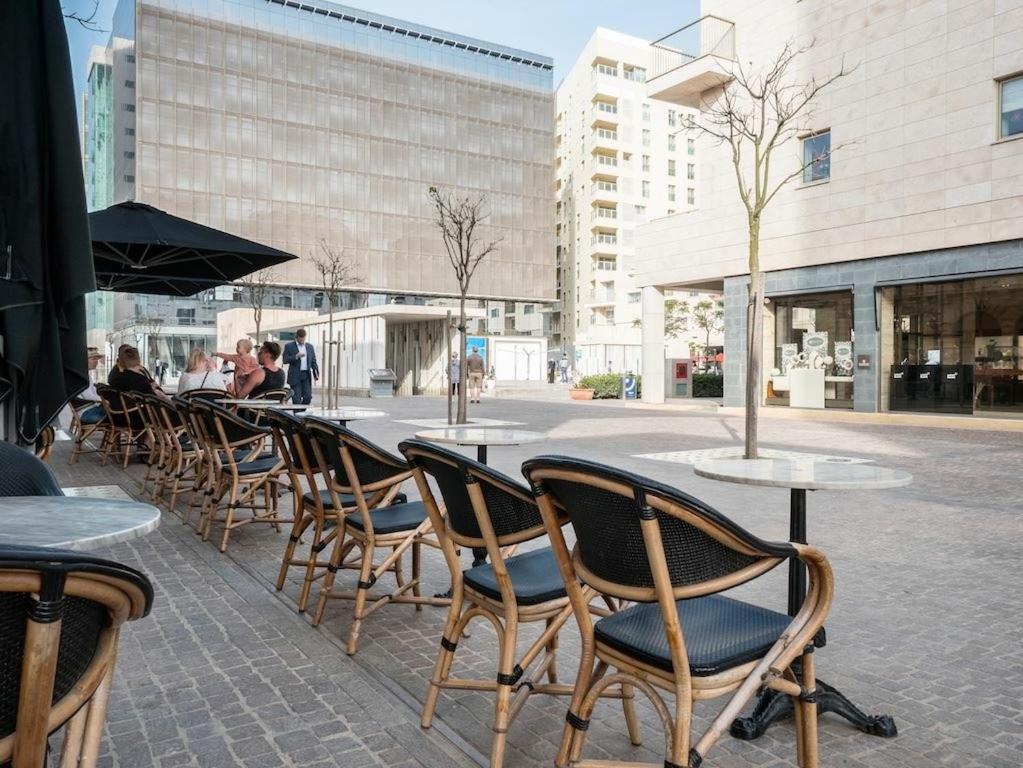 Seafront Lux Apart Inc Pool, Upmarket Area Sliema Exteriör bild