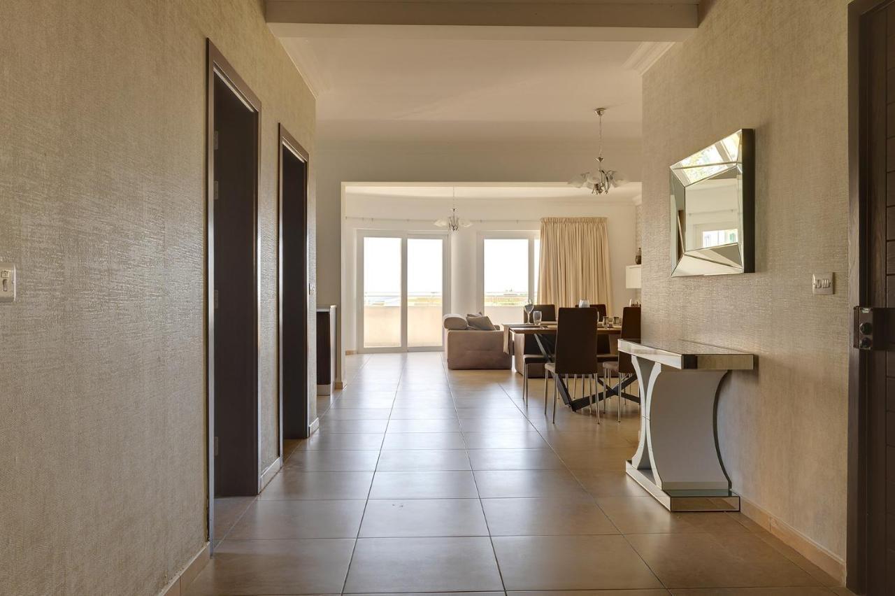 Seafront Lux Apart Inc Pool, Upmarket Area Sliema Exteriör bild