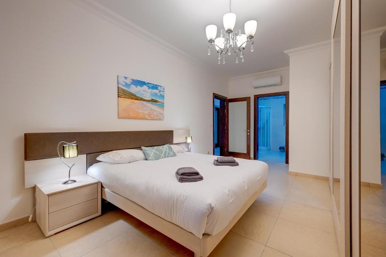 Seafront Lux Apart Inc Pool, Upmarket Area Sliema Exteriör bild